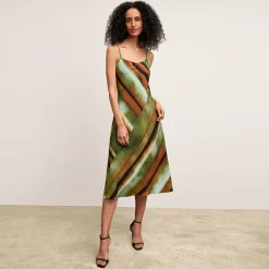 M.M.LaFleur Dresses|The Nene Slip Dress - Washable Silk
